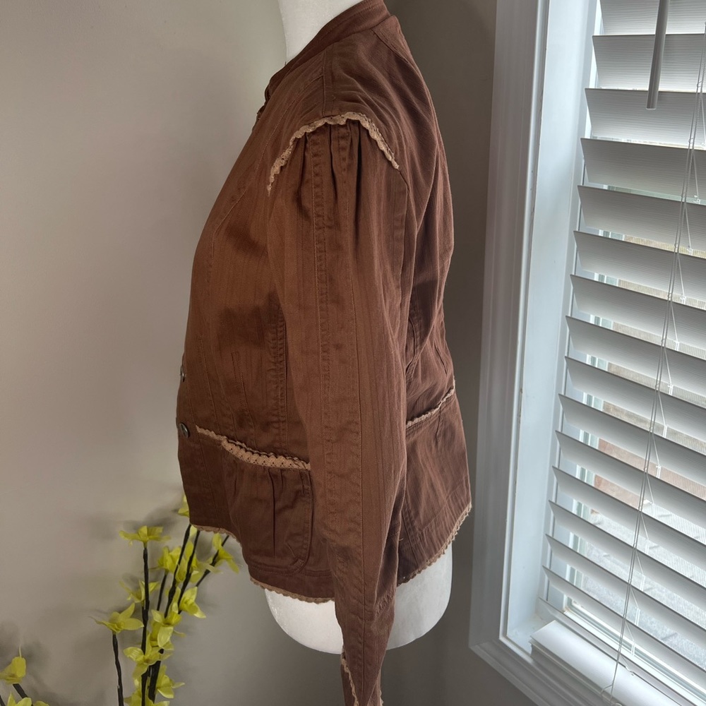 Lightweight jacket - Picture 4 of 13